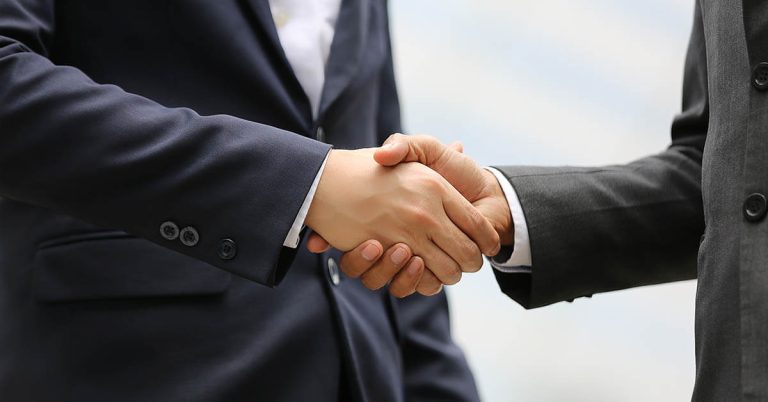 Voitures connectées : Telehouse et Transatel unissent leurs forces
